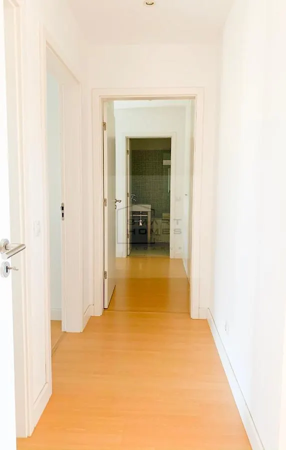 Bright & Spacious 2 Bed Flat 2 Bath W Garage In Lagos Marina 0*,  Portekiz