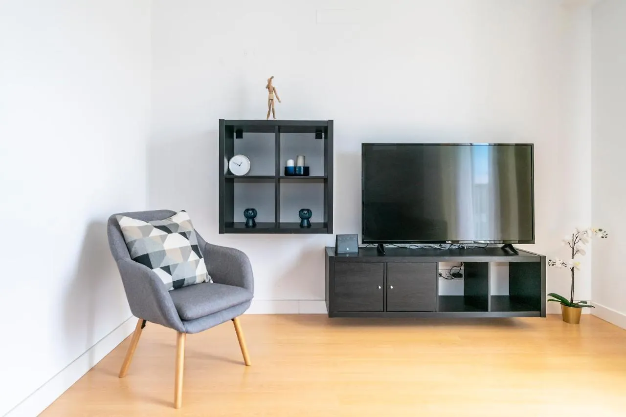 Daire Bright & Spacious 2 Bed Flat 2 Bath W Garage In Lagos Marina